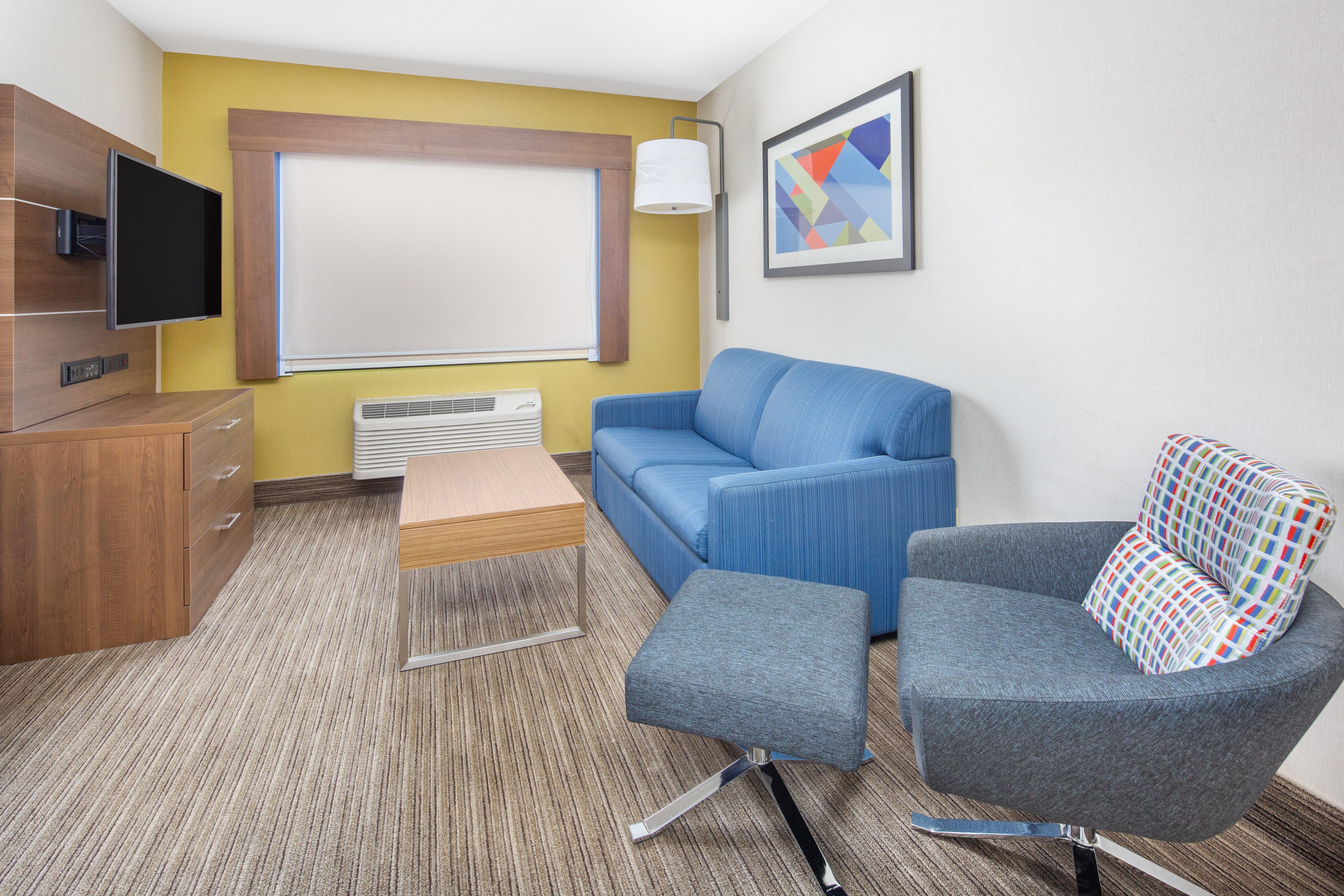 Holiday Inn Express Hotel & Suites Bishop By Ihg Extérieur photo