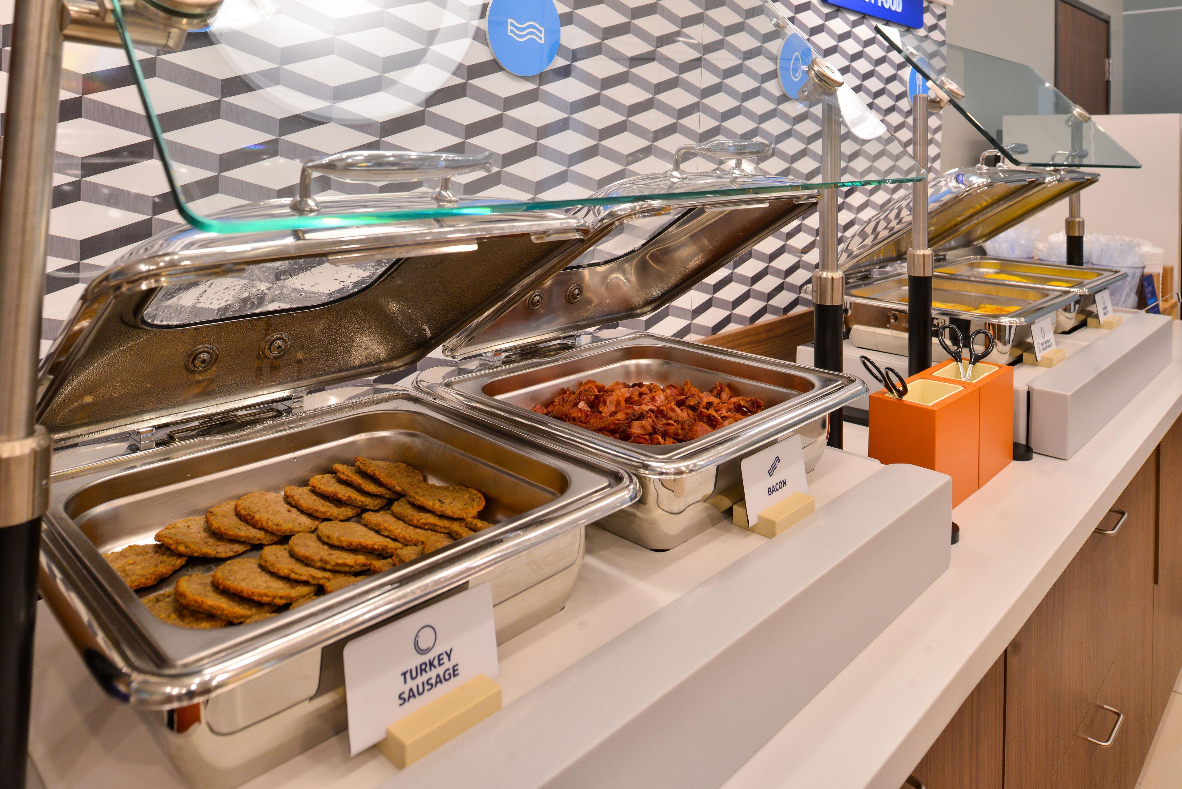 Holiday Inn Express Hotel & Suites Bishop By Ihg Extérieur photo
