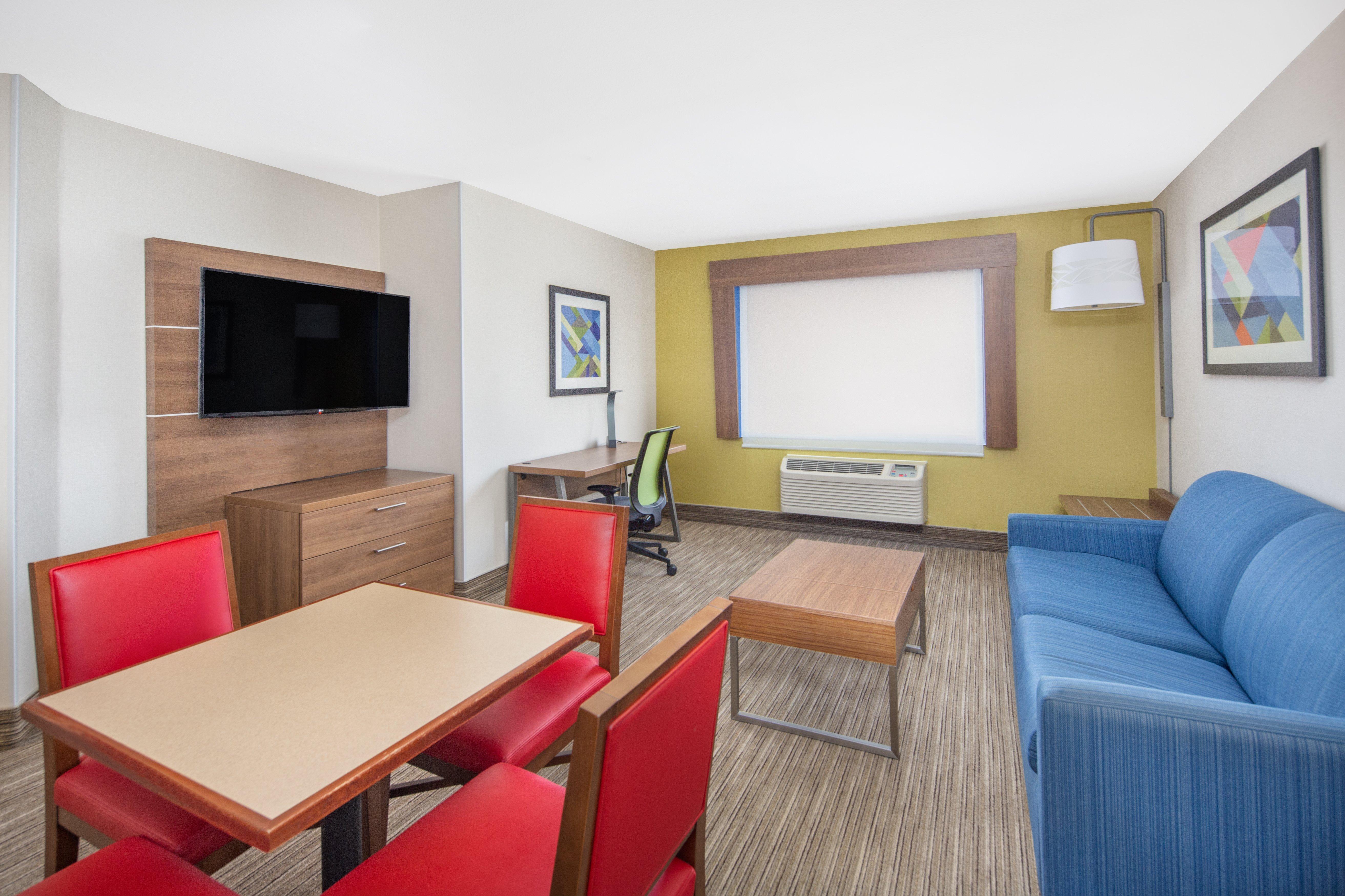 Holiday Inn Express Hotel & Suites Bishop By Ihg Extérieur photo