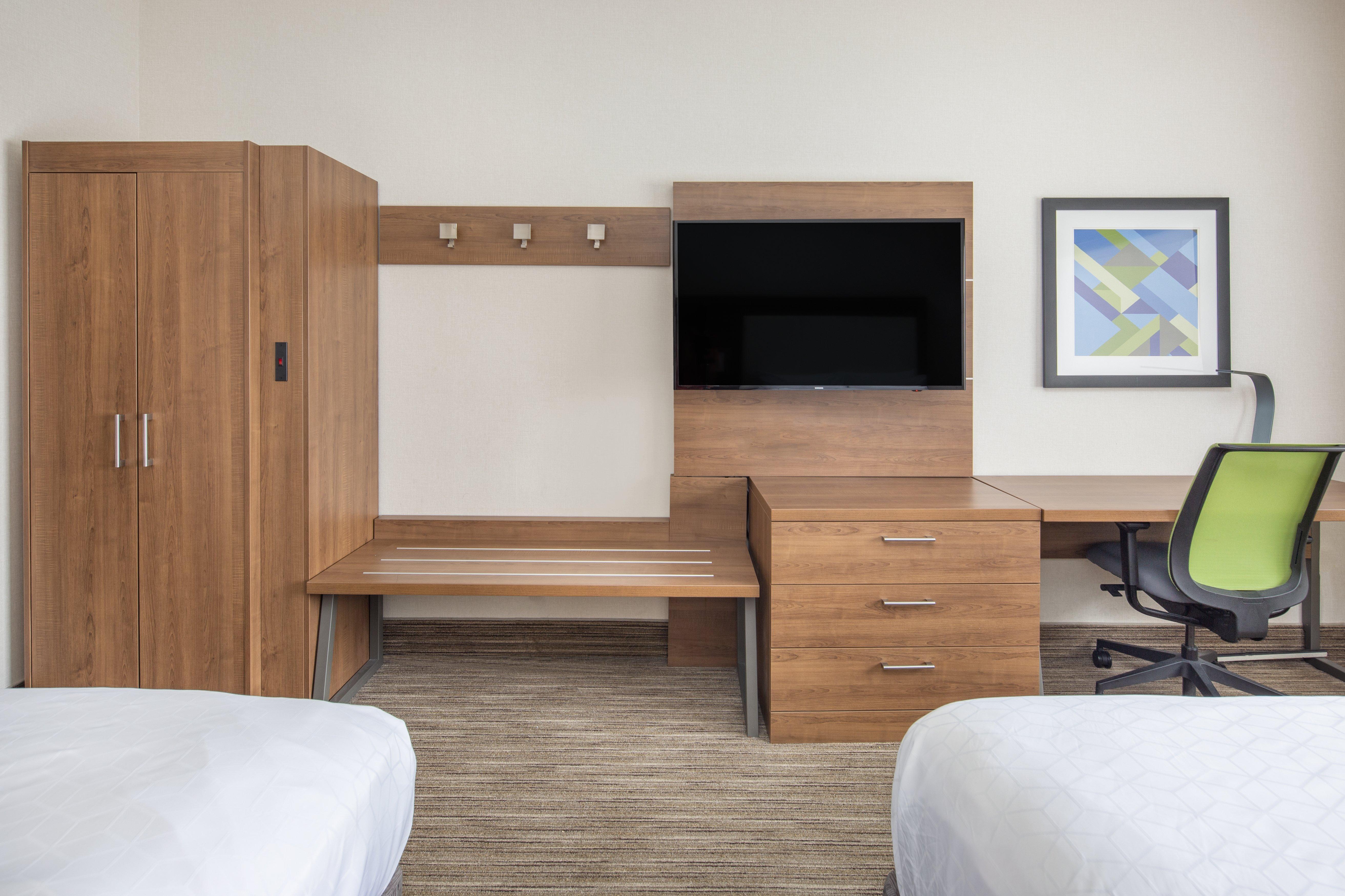Holiday Inn Express Hotel & Suites Bishop By Ihg Extérieur photo