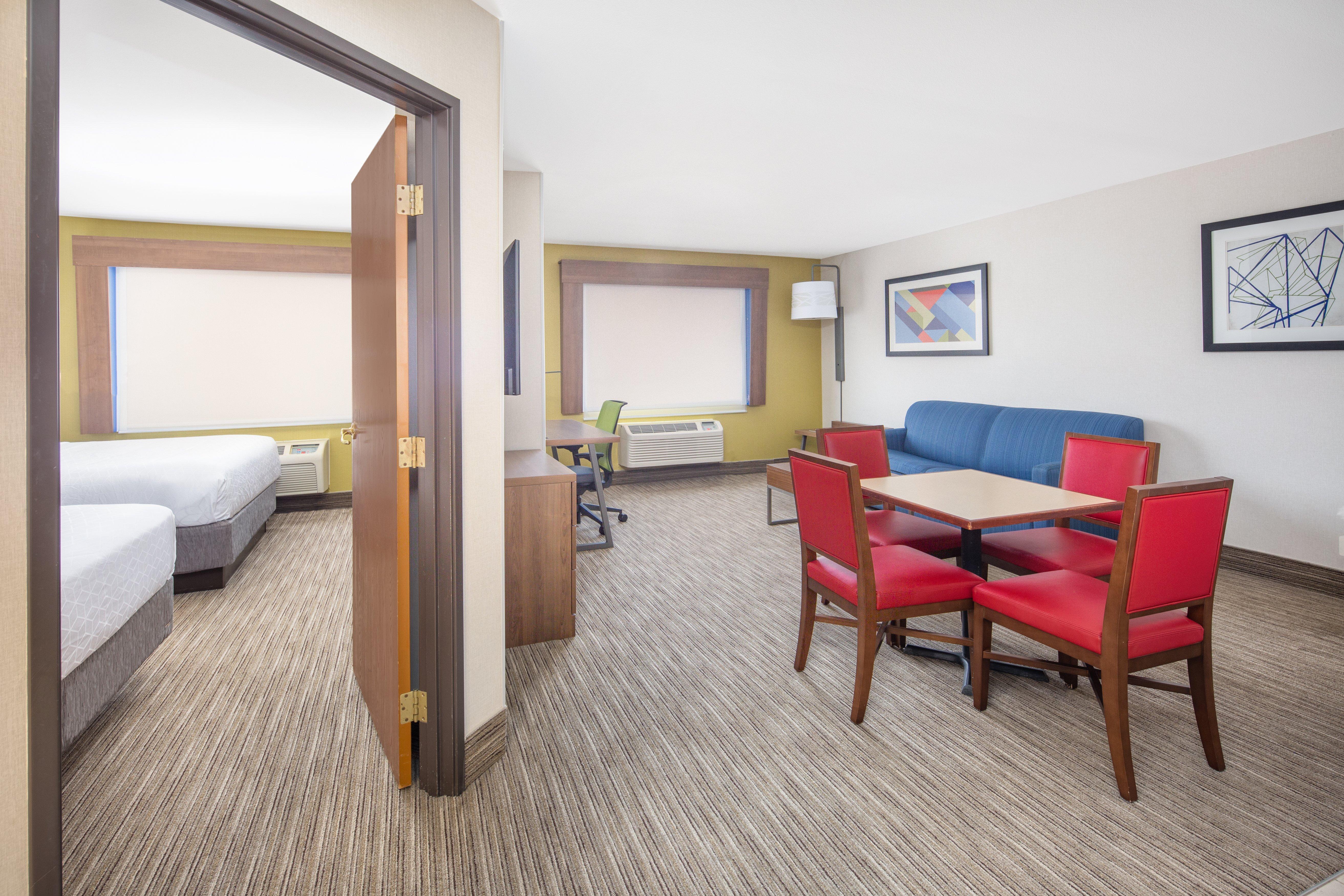 Holiday Inn Express Hotel & Suites Bishop By Ihg Extérieur photo