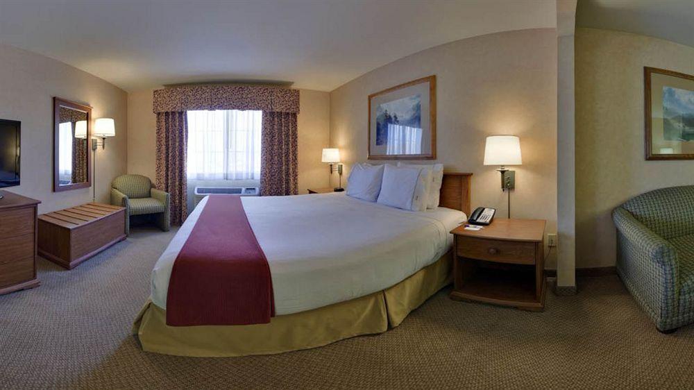 Holiday Inn Express Hotel & Suites Bishop By Ihg Extérieur photo